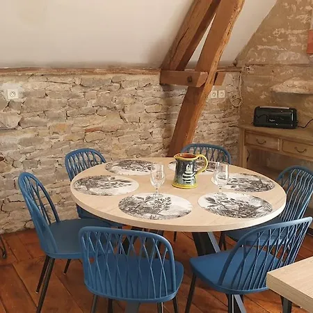 A Montvalent, Proche Rocamadour, Adult Only Vakantiehuis